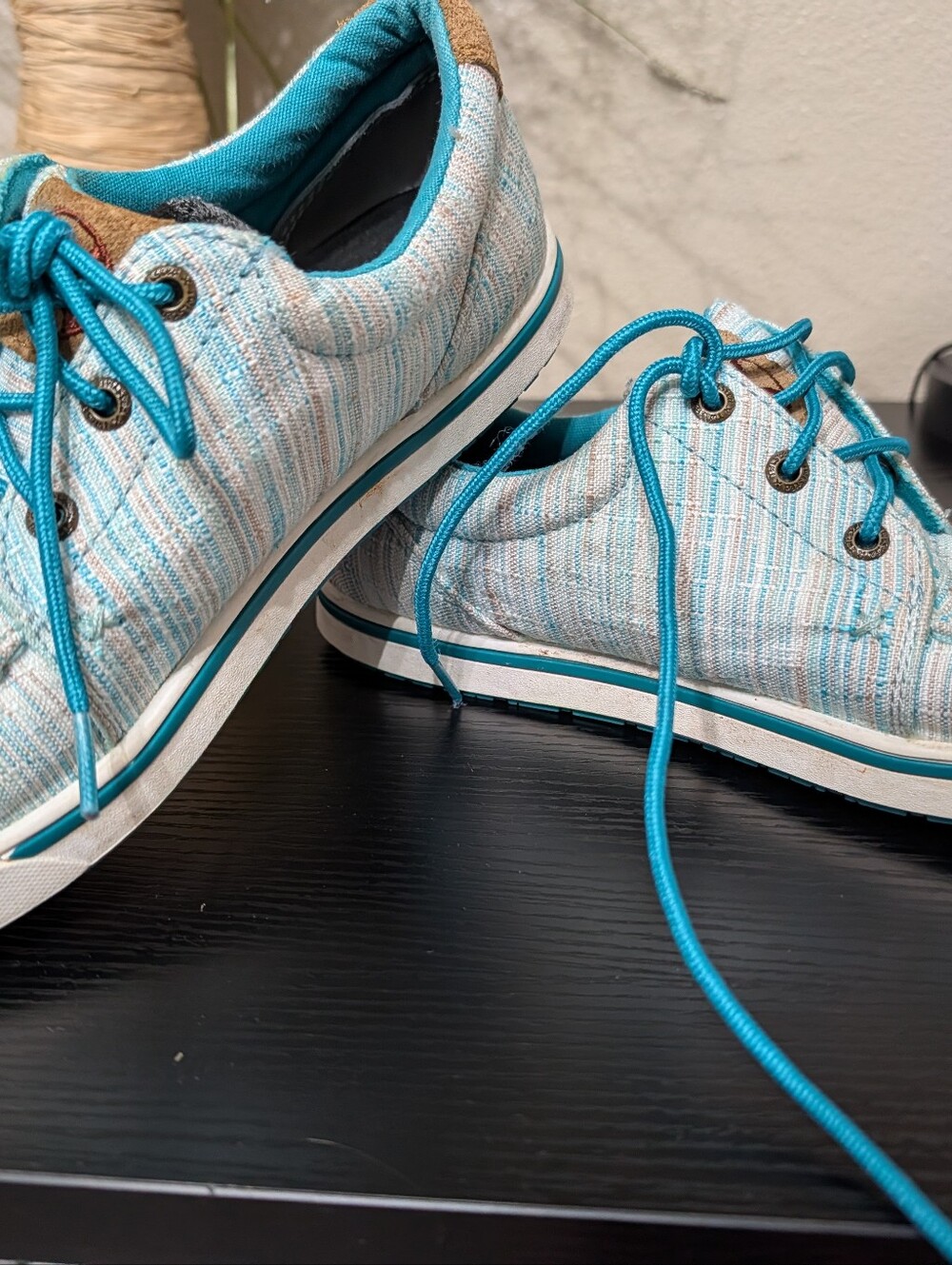 Women's Ariat Light Blue Canvas Sneakers with Teal Laces